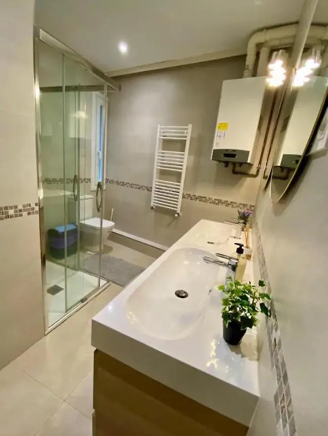 Habitacion En Apartamento Con Zonas Comunes Compartida Hn Bilbao 0*,